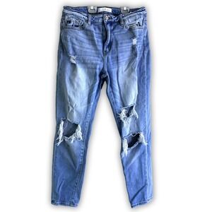 KanCan Greer Ultra High Rise Mom Jeans Distressed Light Wash Blue‎ 9 x 28